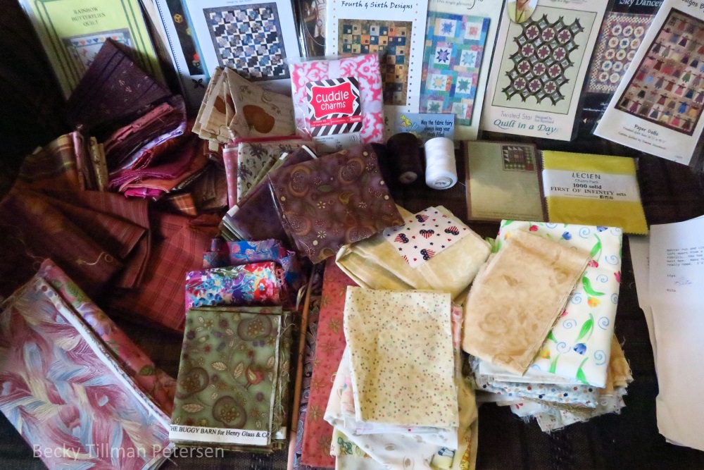 Thread, patterns, fabric, a magnet, pad of paper and a letter. It was wonderful!
