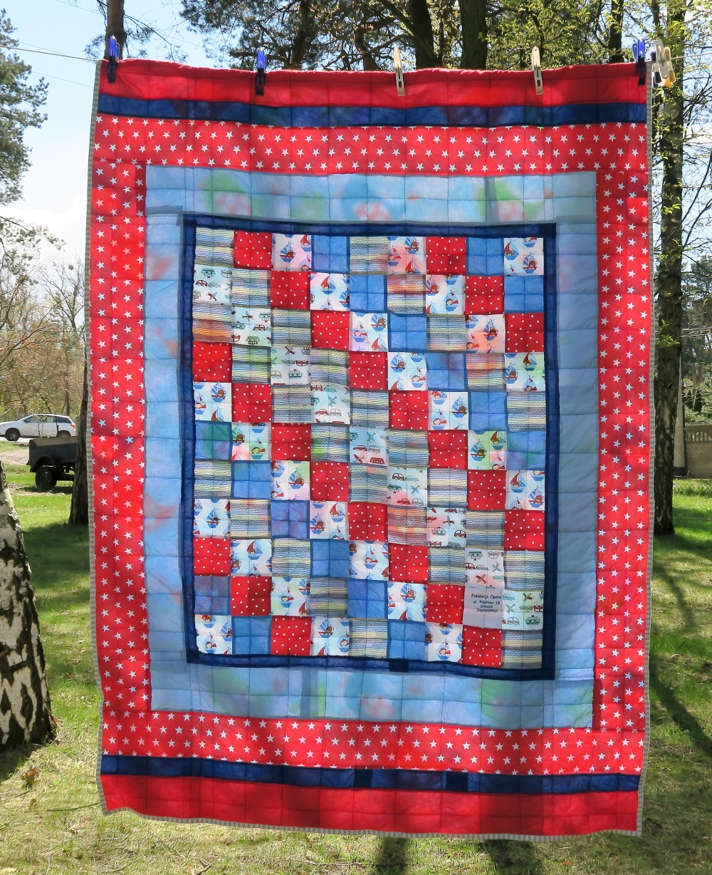 36 Center of top donated by a friend in AZ. I added borders to make it a European twin size.
