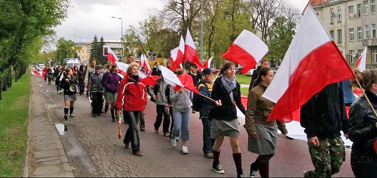 A typical parade. Photo from google images.