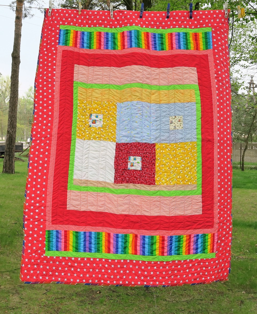 51 A friend from AZ, USA made the center. I added the borders to make it a twin size.