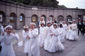 This is how the dresses used to look - picture from 1989
