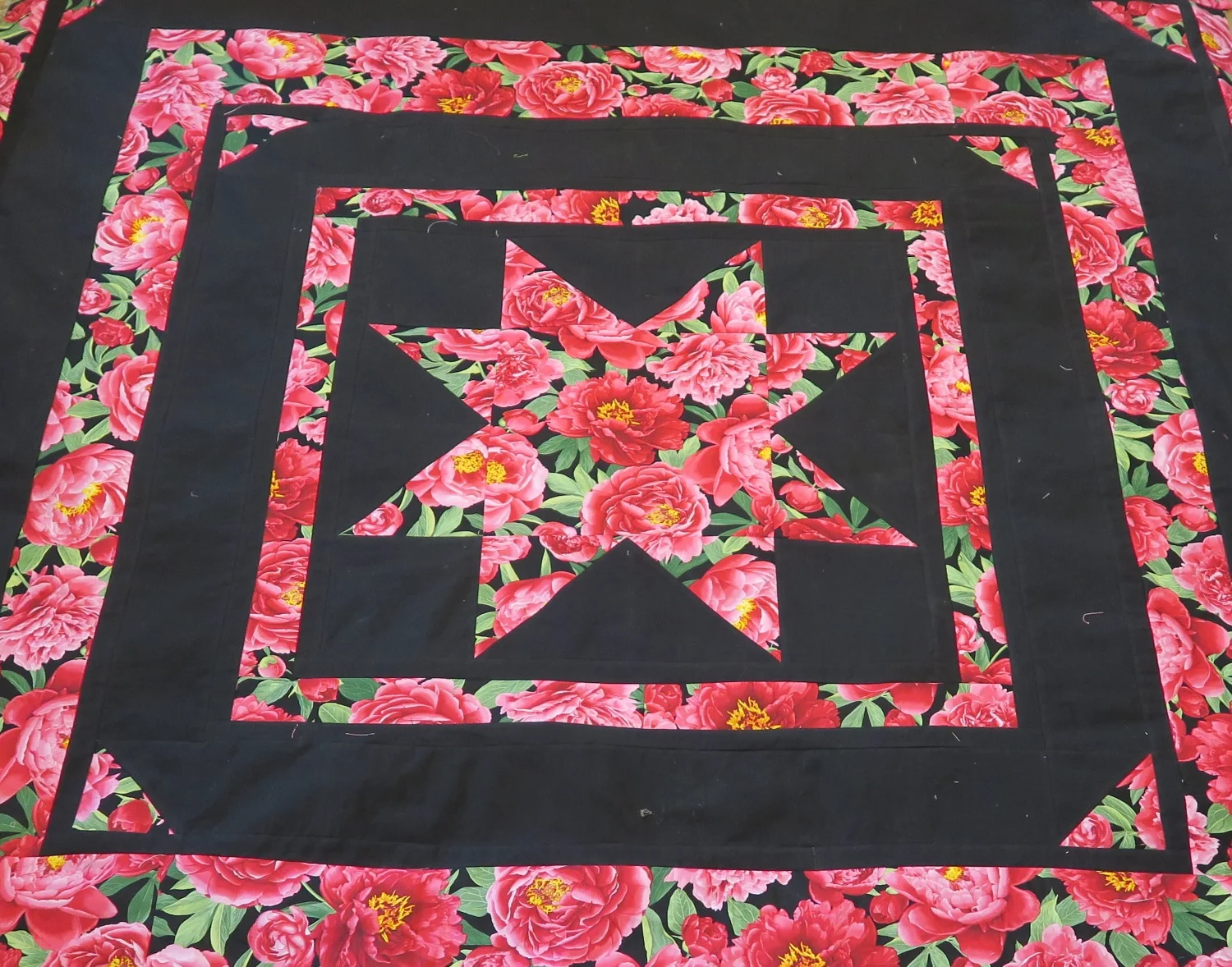 "Big Star" quilt top finished