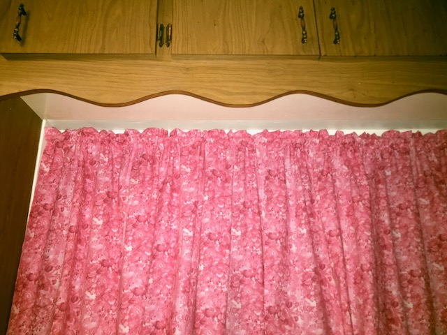New kitchen curtains, third..jpg