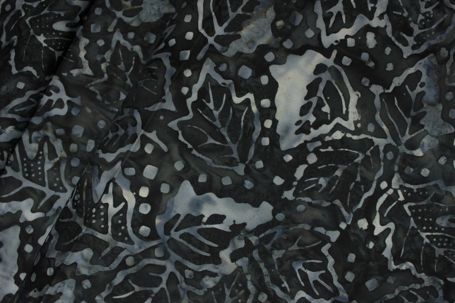 Tonga Leaves on Slate - Tonga Batiks