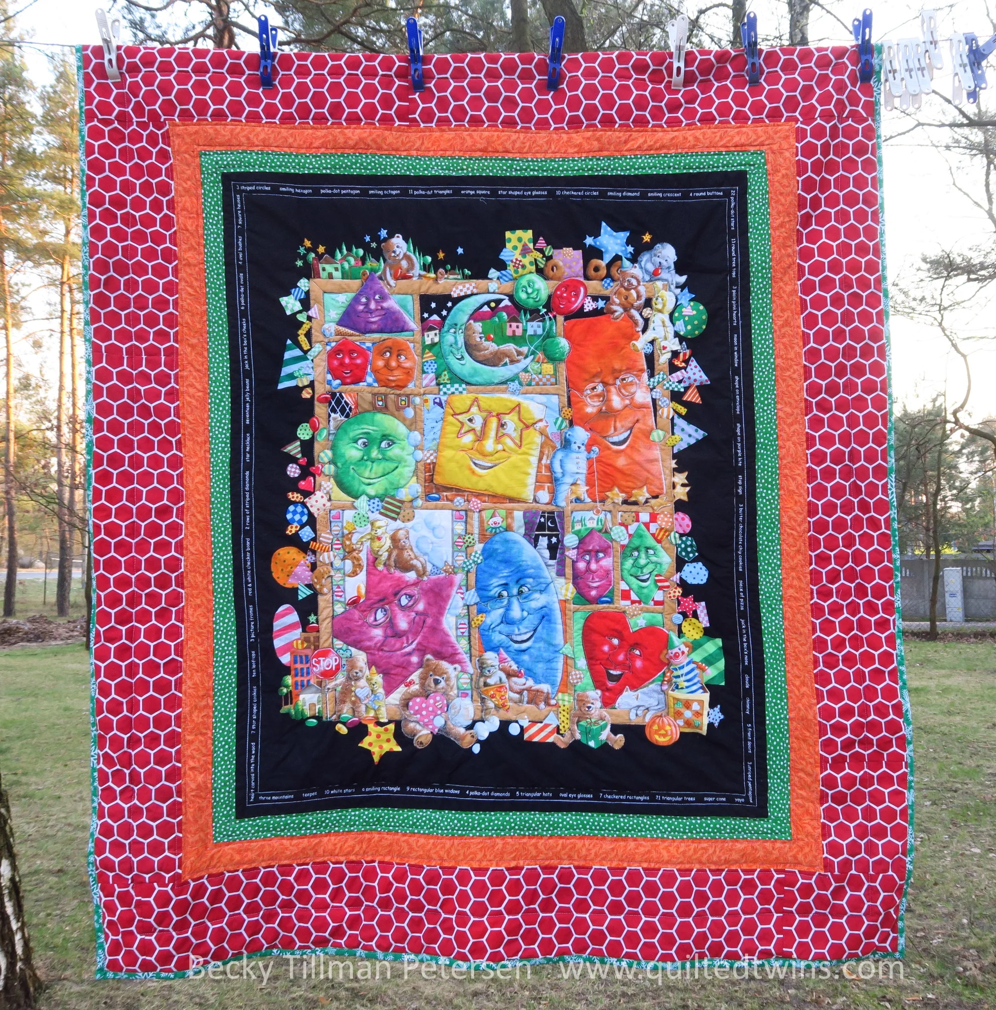 I went with that bright red hexagon fabric around the outer edge because it is so fun! And bright!