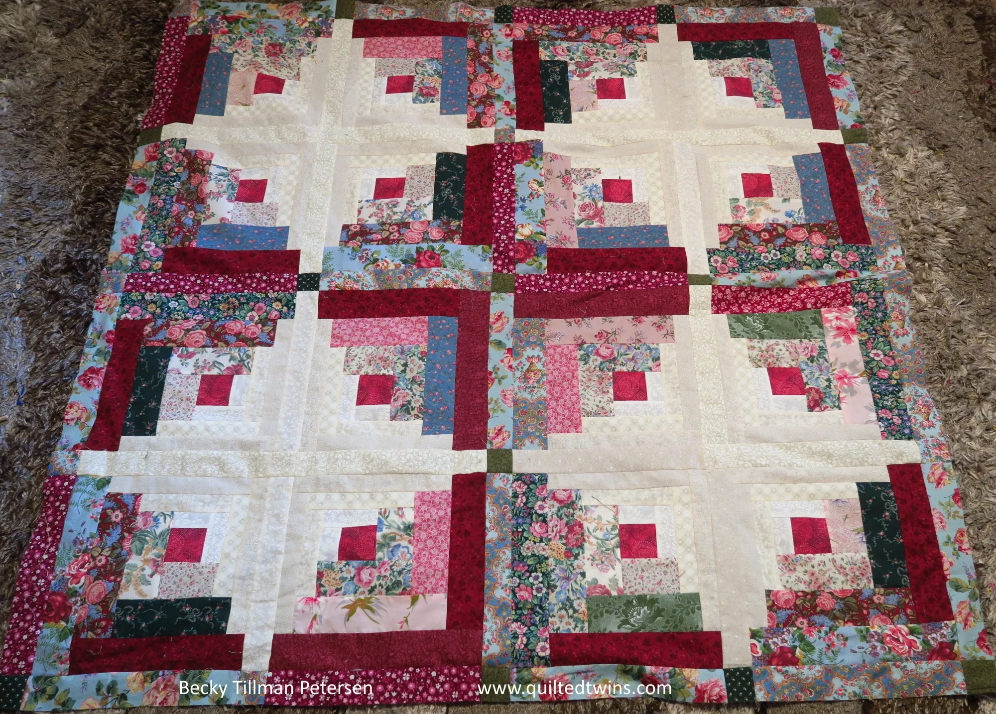 "Rachael's Garden" lap quilt - top finished
