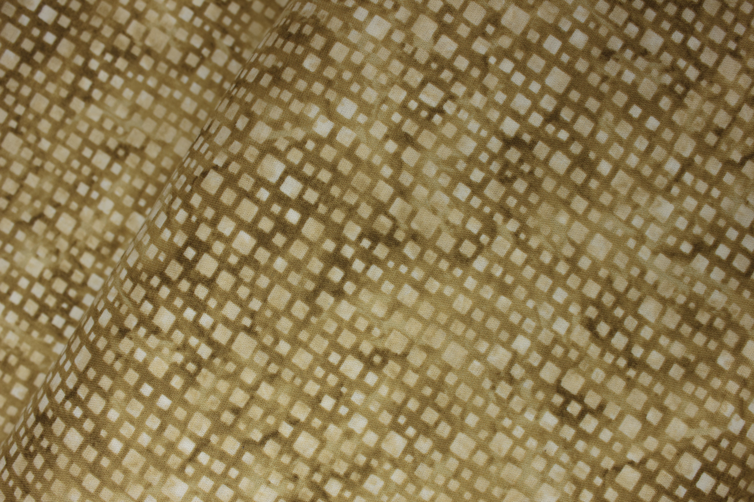 Variegated Brown Design by Hoffman