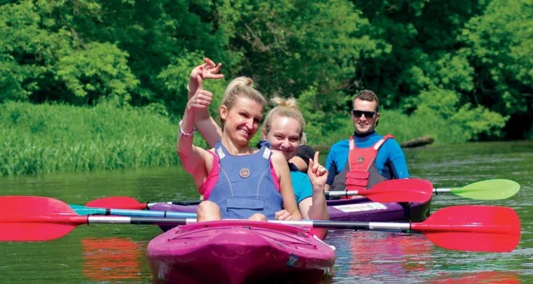 lato kayak.jpg