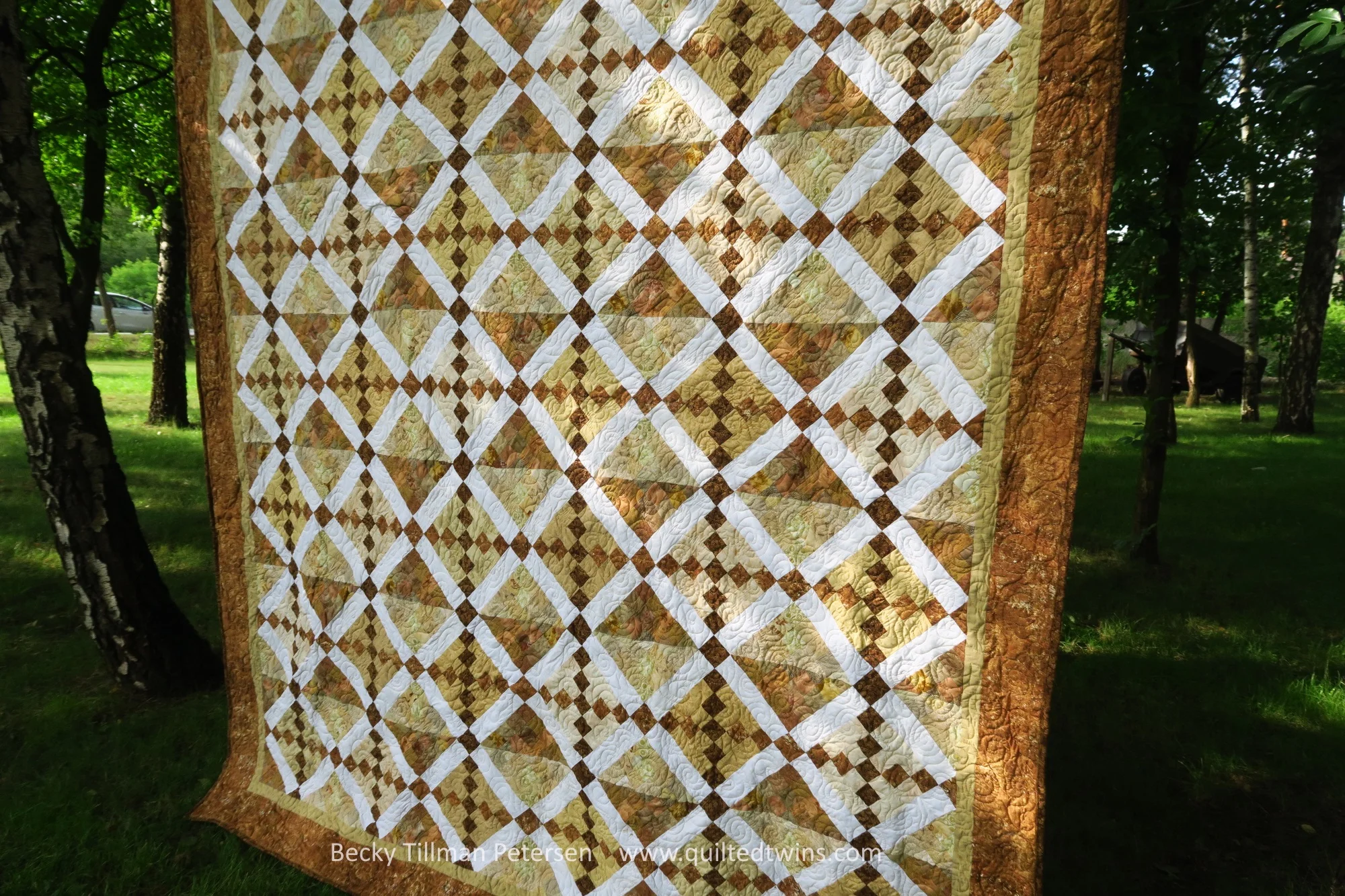 Beige Wedding Quilt - Day 7