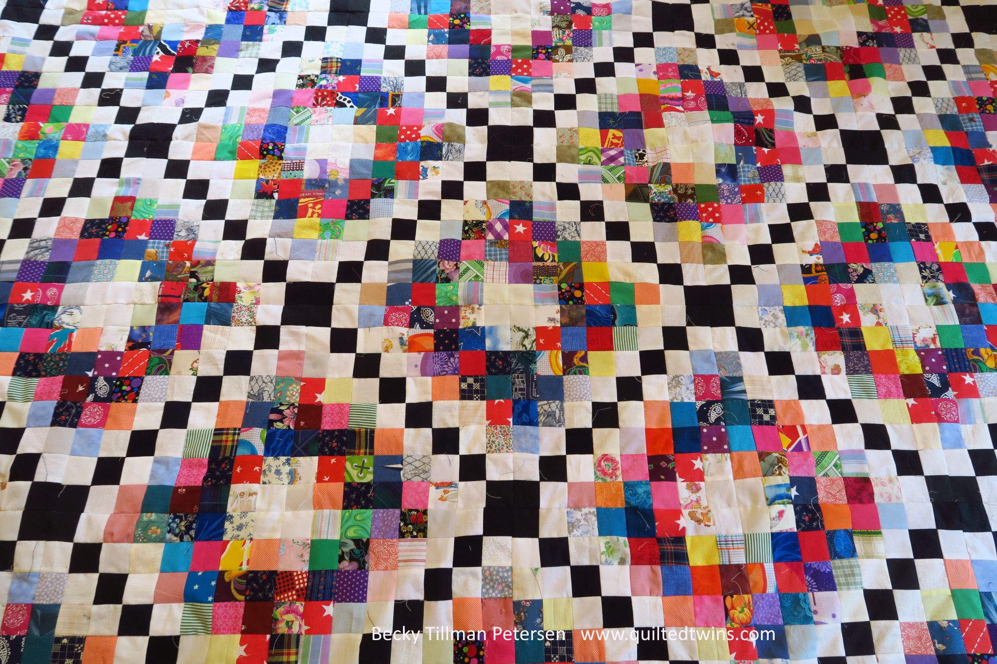 "Impressionist Wreaths" - 2" strips top nr. 76 finished