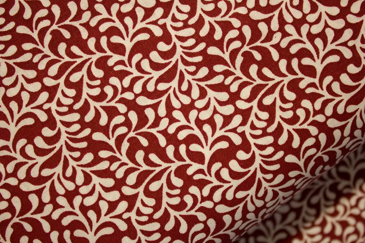 Burgundy.jpg