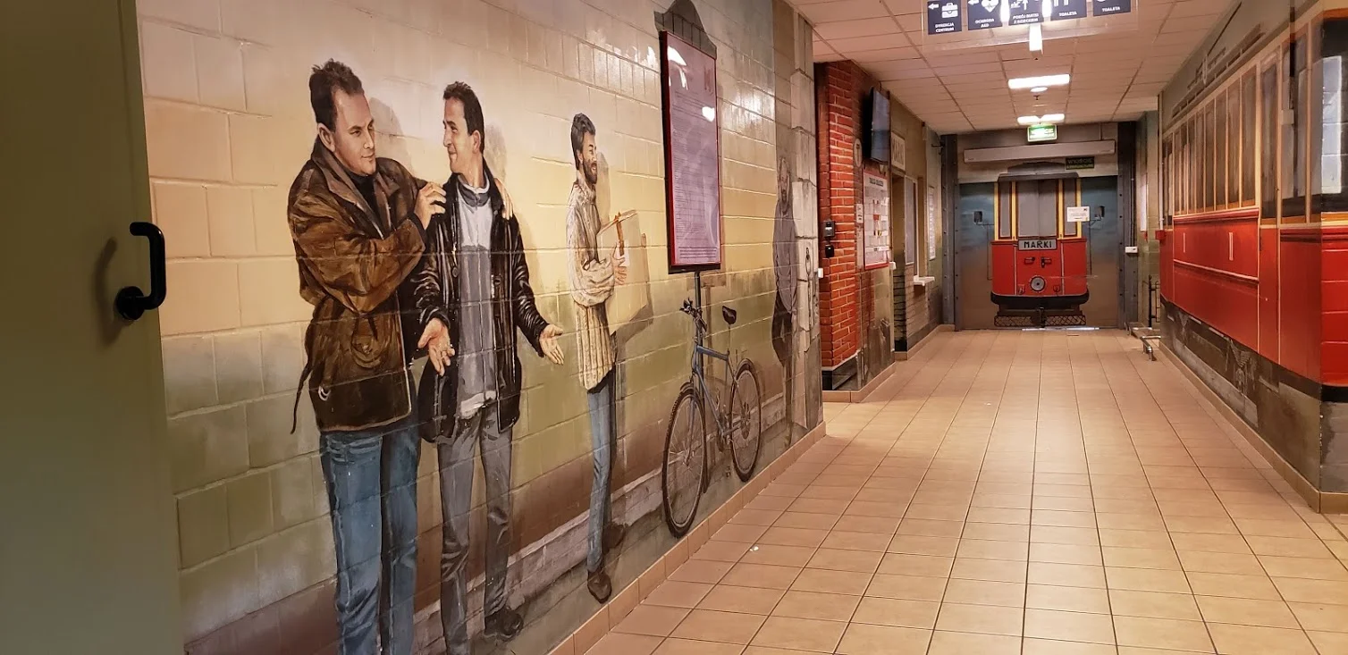 Cultural: Another trip to the mall!