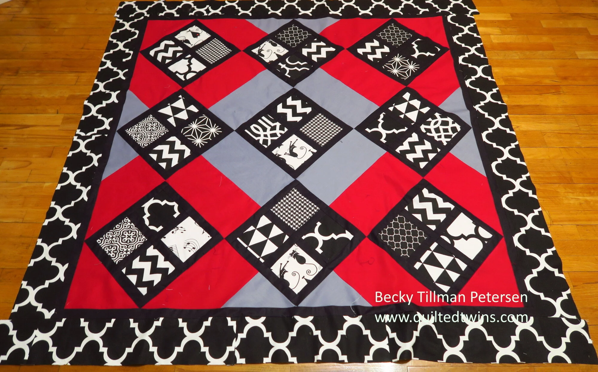 Geometrics 6- Black, Red, and Gray with Center Emphasis