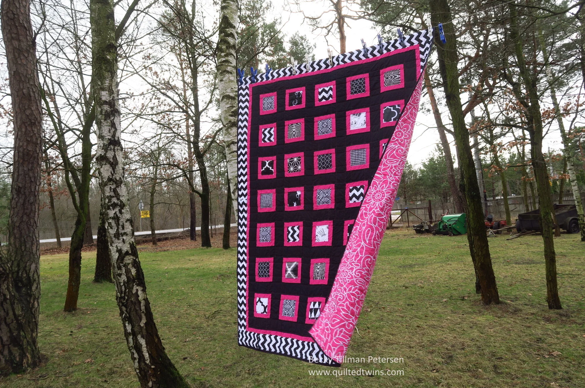 "Simple Framed Squares" - Geometrics 4