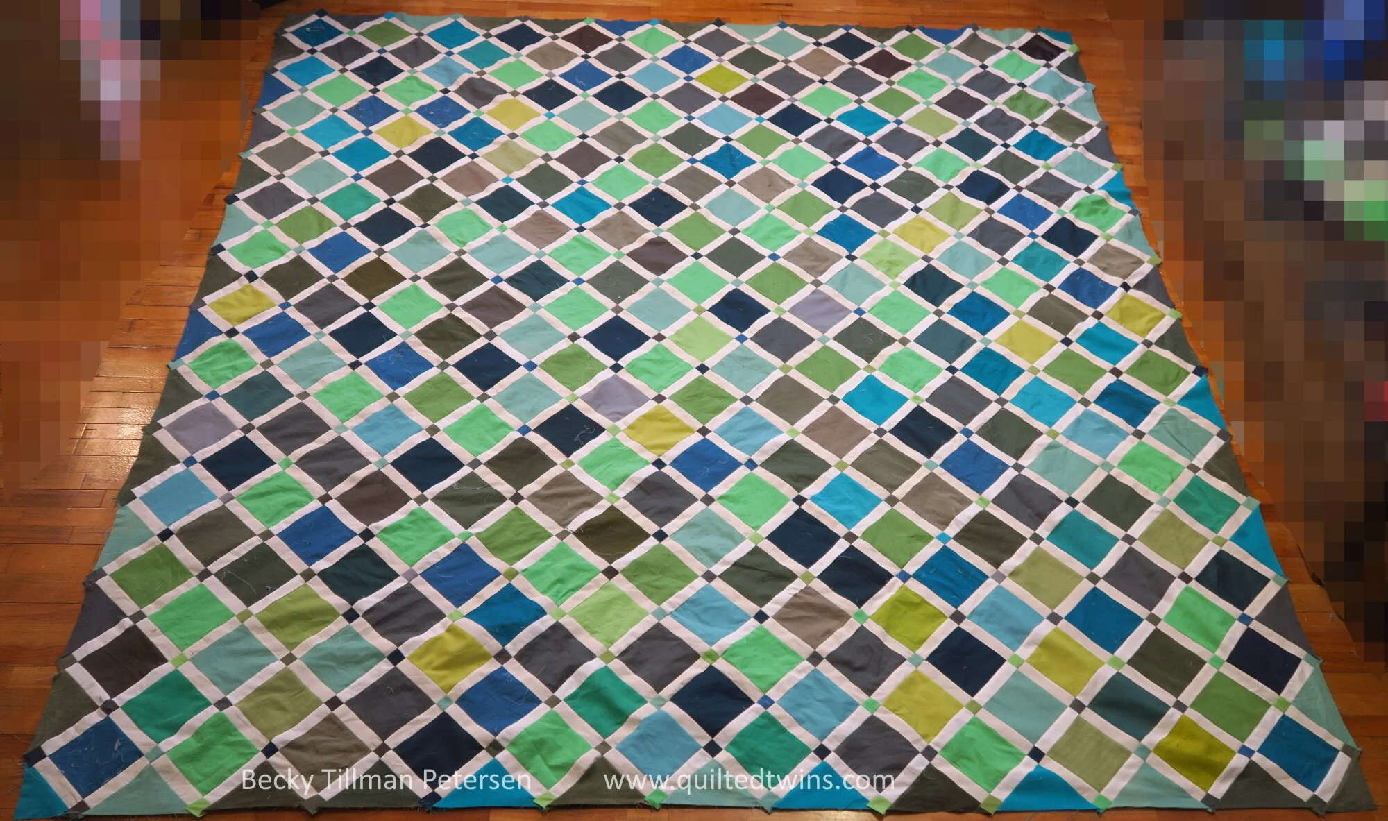  "Charming Greens" - UP Greens #4 top finished