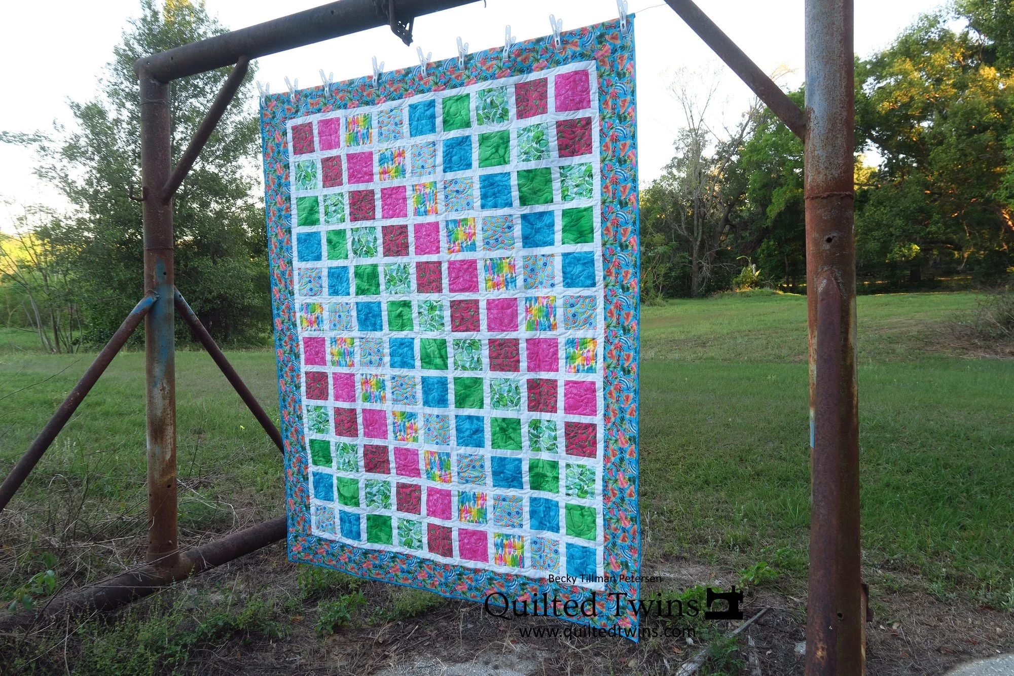 "Fun in the Sun" - a new quilt kit!