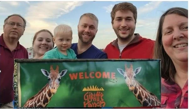 Give the Gift of Experiences - We visited our local Giraffe Ranch