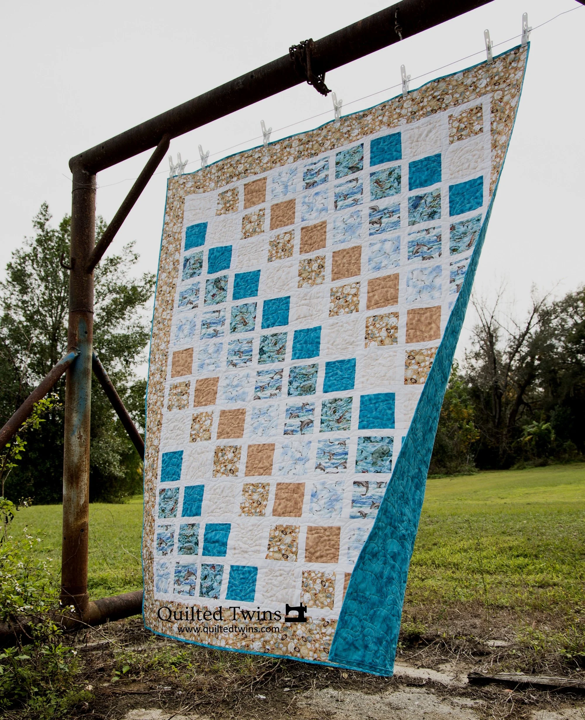 “Sand and Sea Charm" - an All Florida Shop Hop 2024 quilt kit
