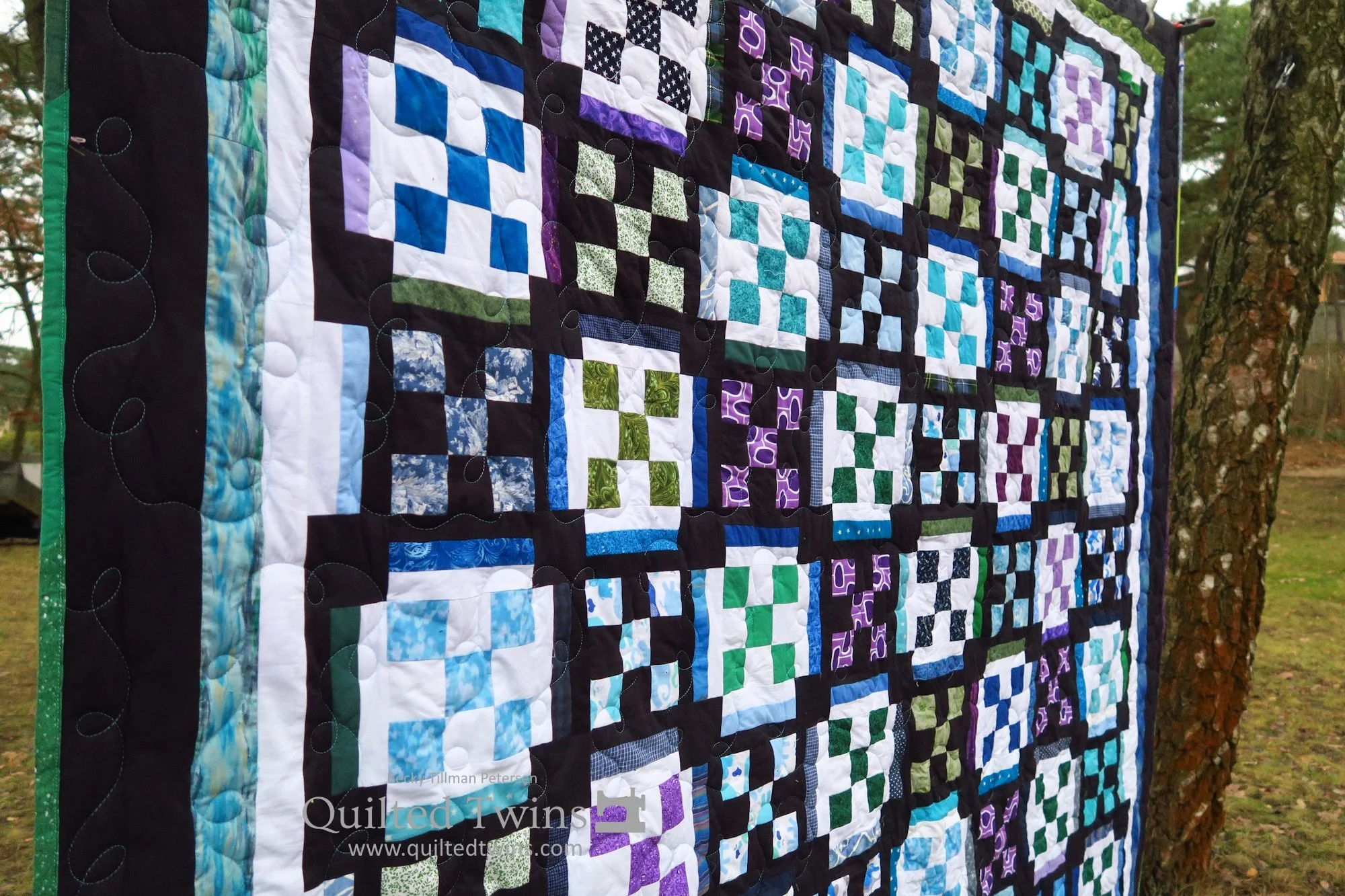 “Classico” - another 2.5" quilt all finished