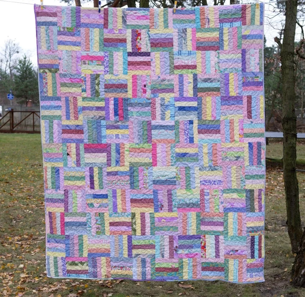 03 Pastel Rails.jpg