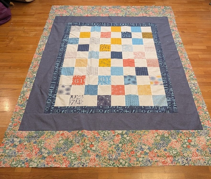 Donated top by someone in the states. I added only the borders.