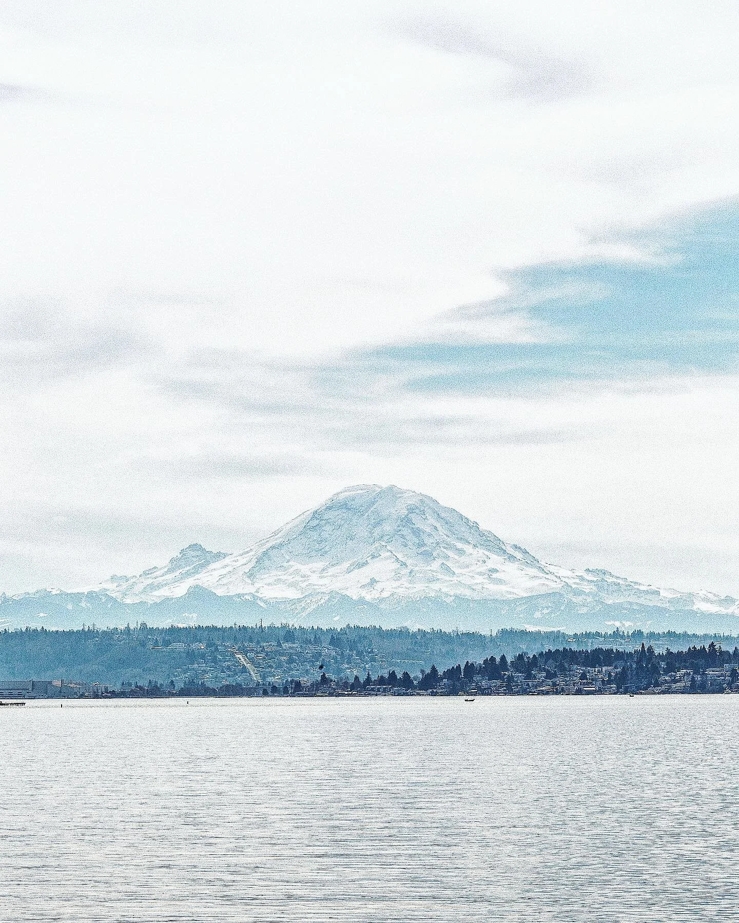 Cloudy but the mountain was out