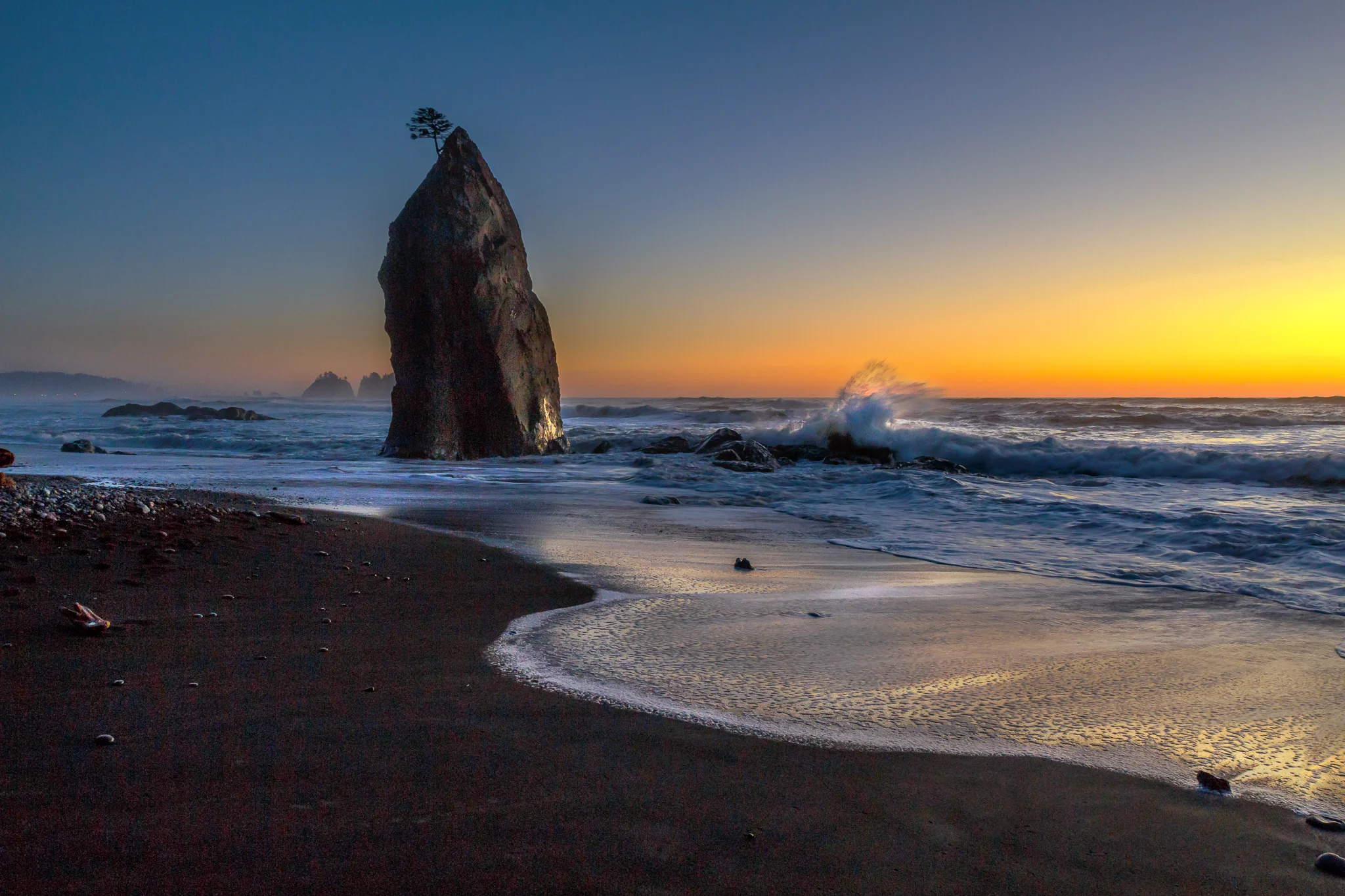 Lone Rock - Rialto Beach