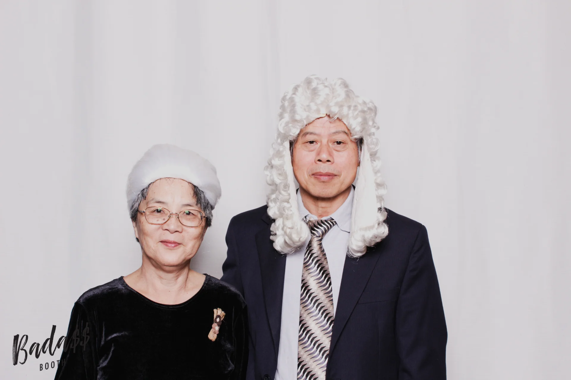 Williamsburg Lodge wedding photobooth