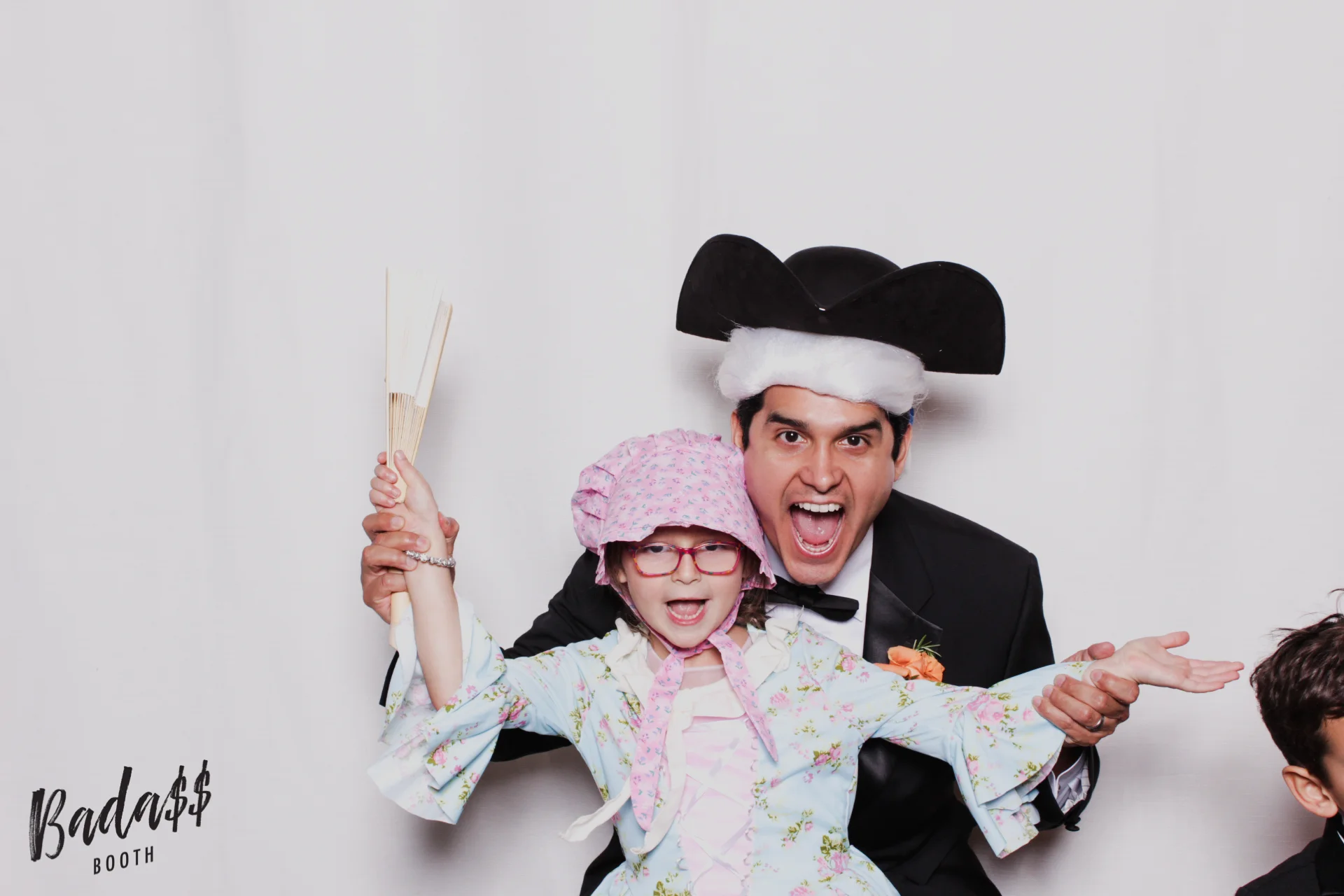 Williamsburg Lodge wedding photobooth