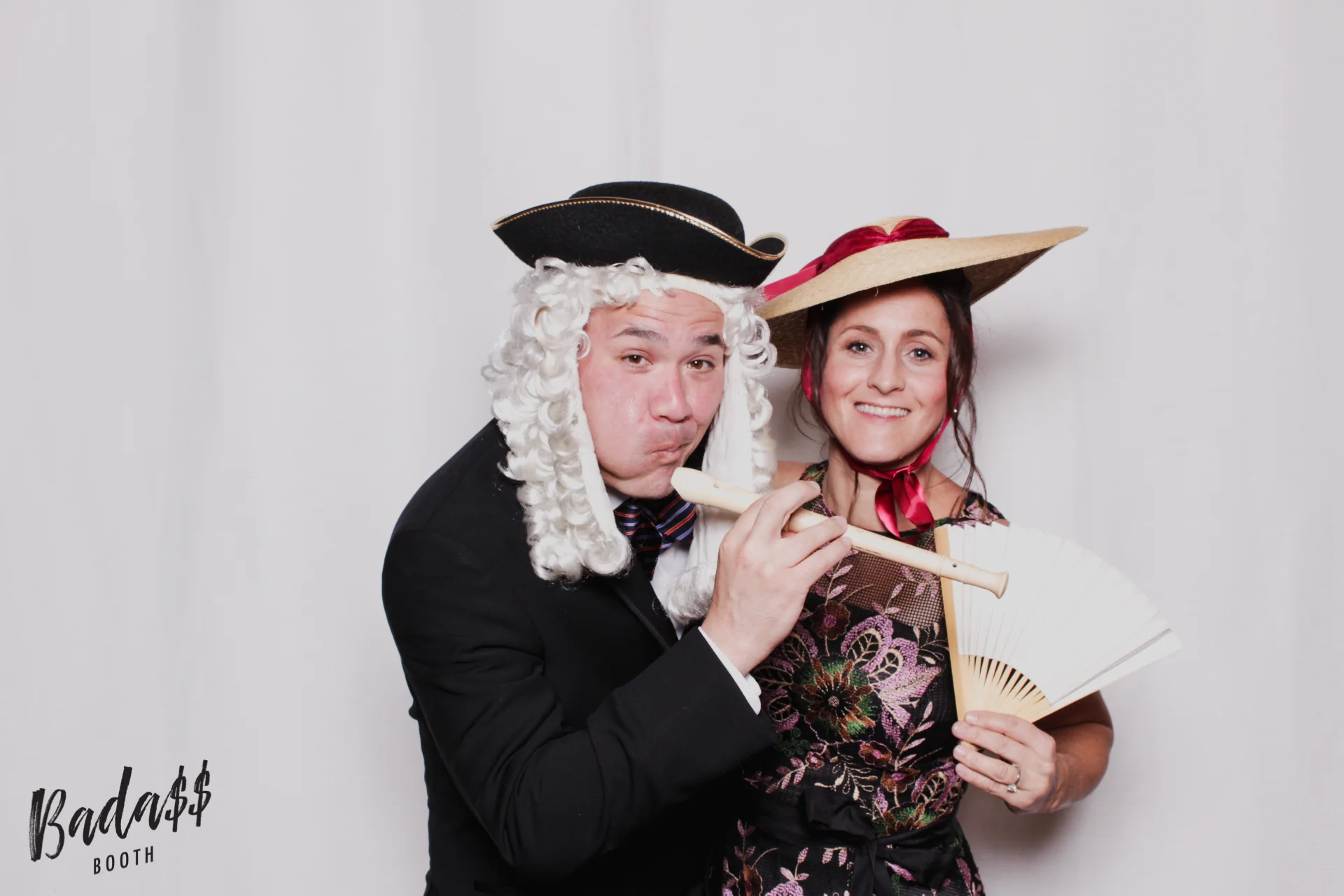 Williamsburg Lodge wedding photobooth