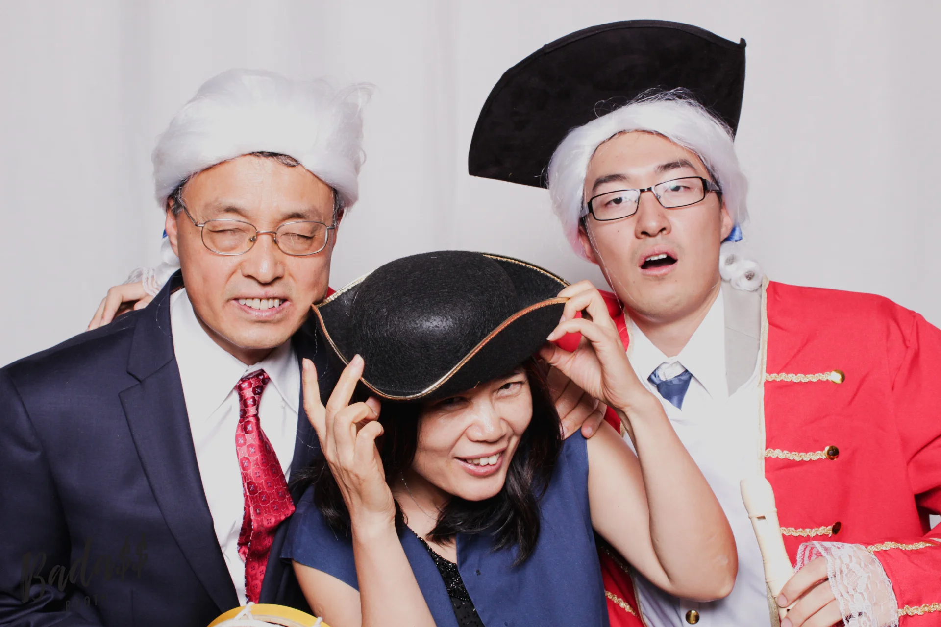 Williamsburg Lodge wedding photobooth