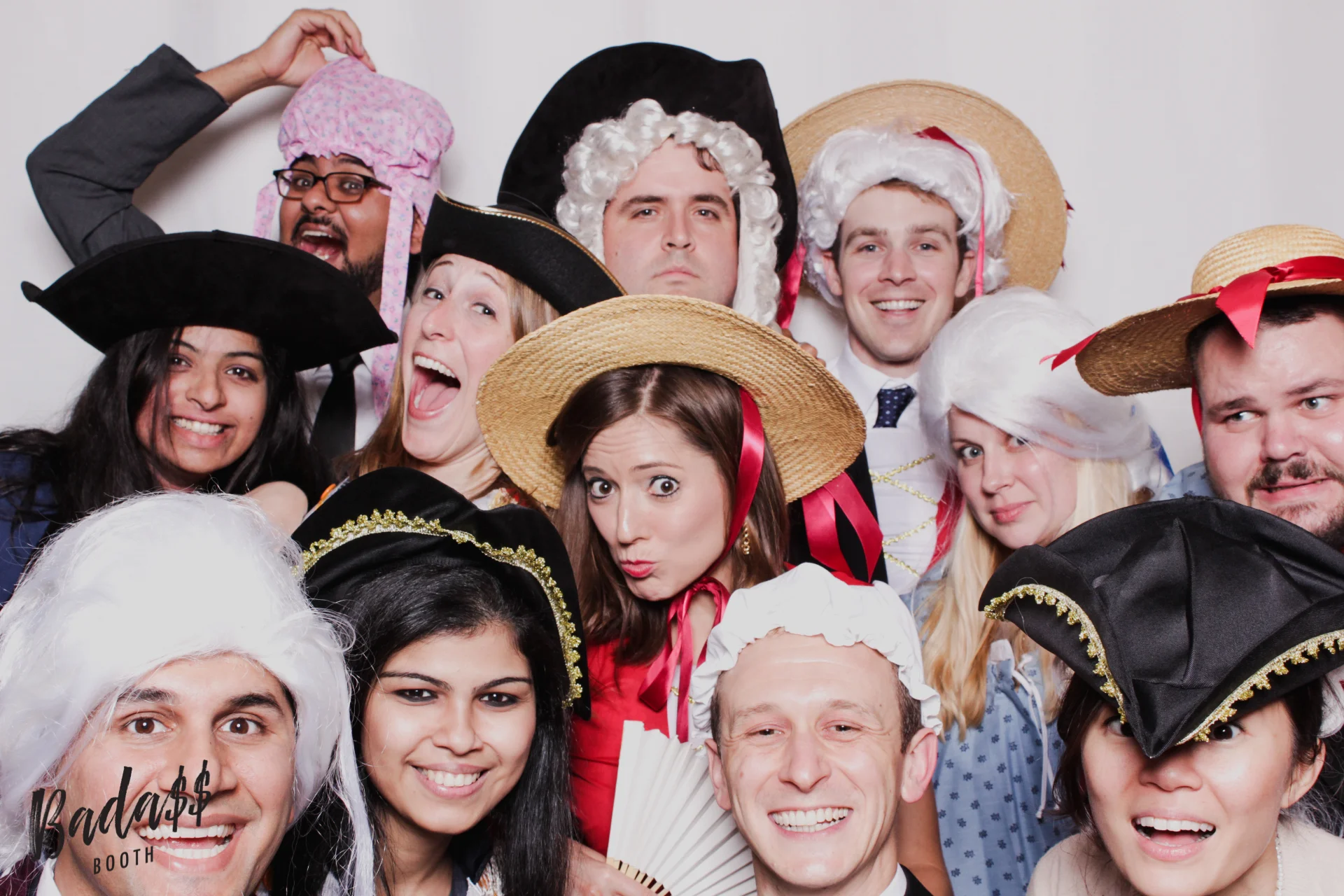 Williamsburg Lodge wedding photobooth