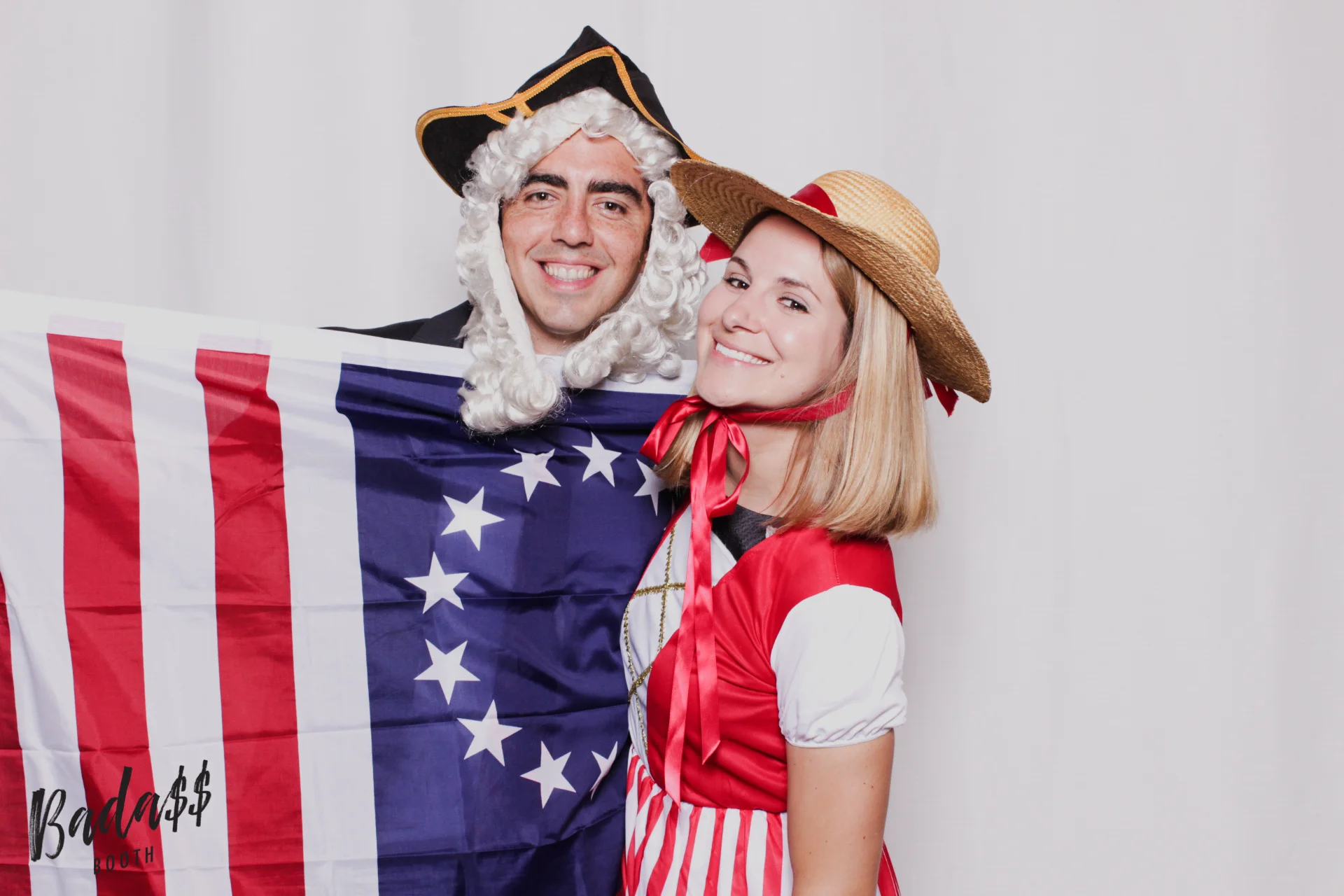 Williamsburg Lodge wedding photobooth