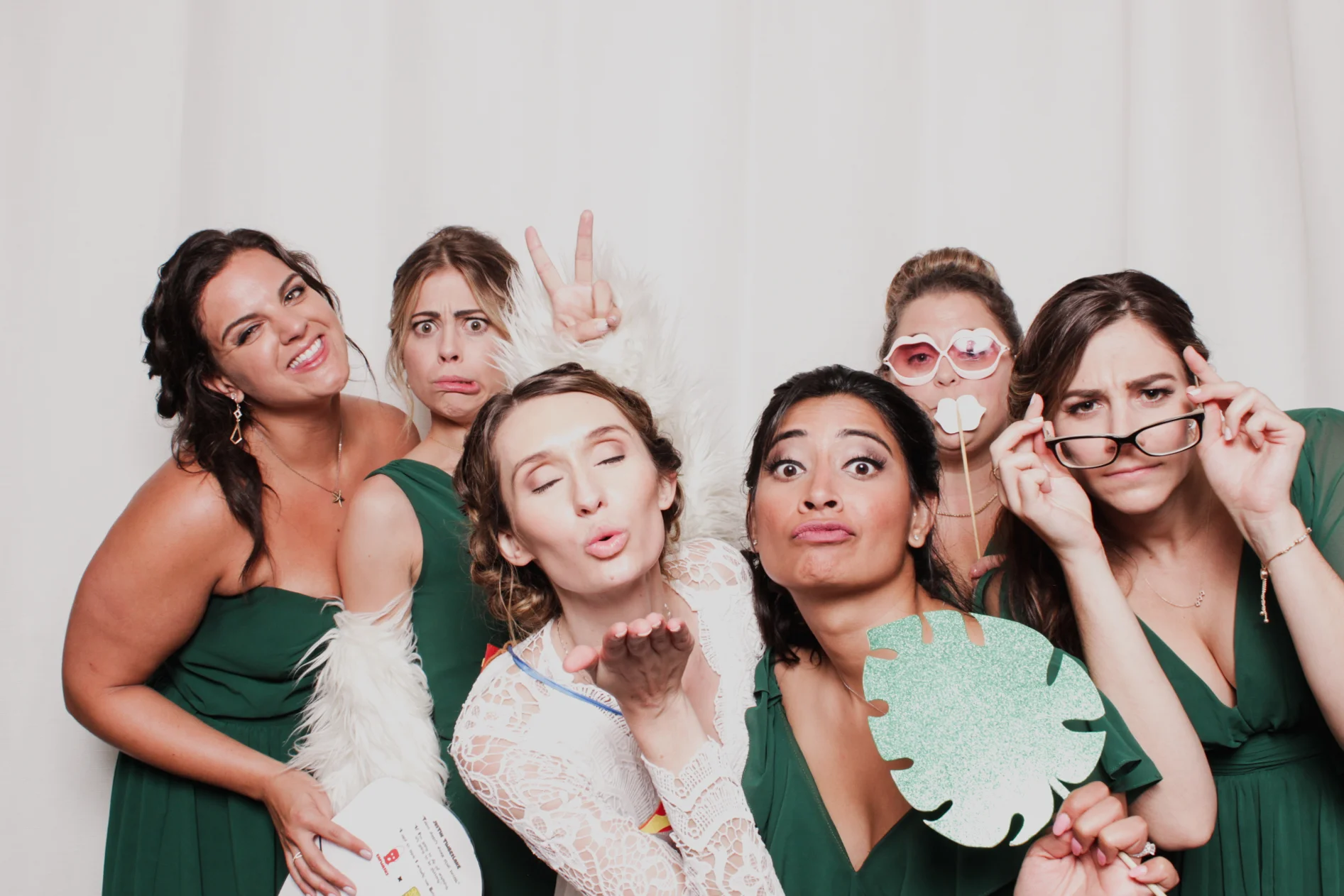 photo booth for wedding