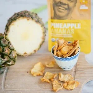 Pineapple-DriedFruit-Lifestyle.jpg