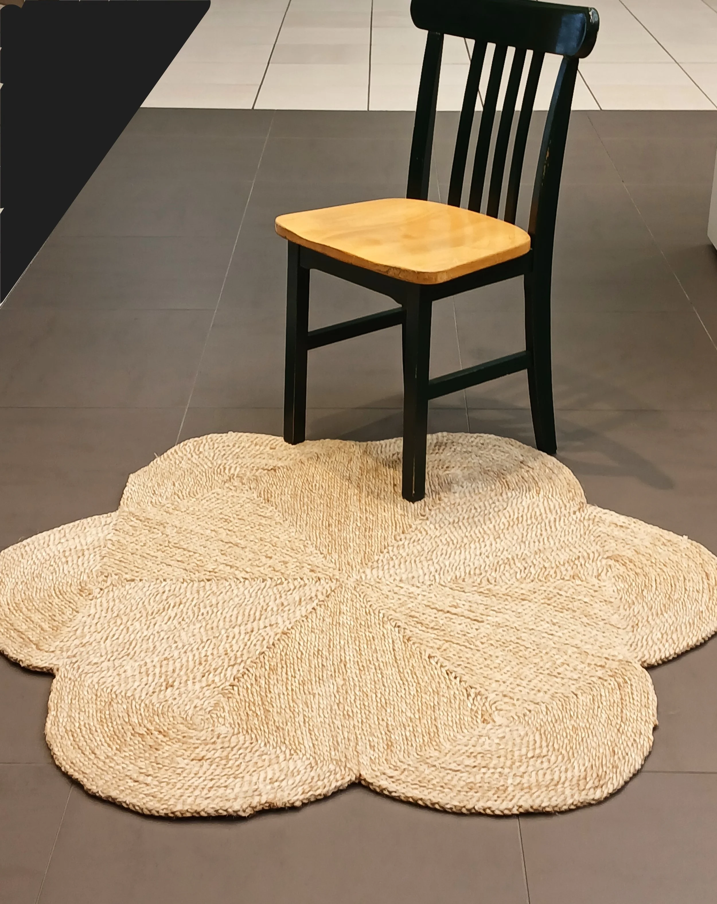 Round Jute Rug - Bangladesh
