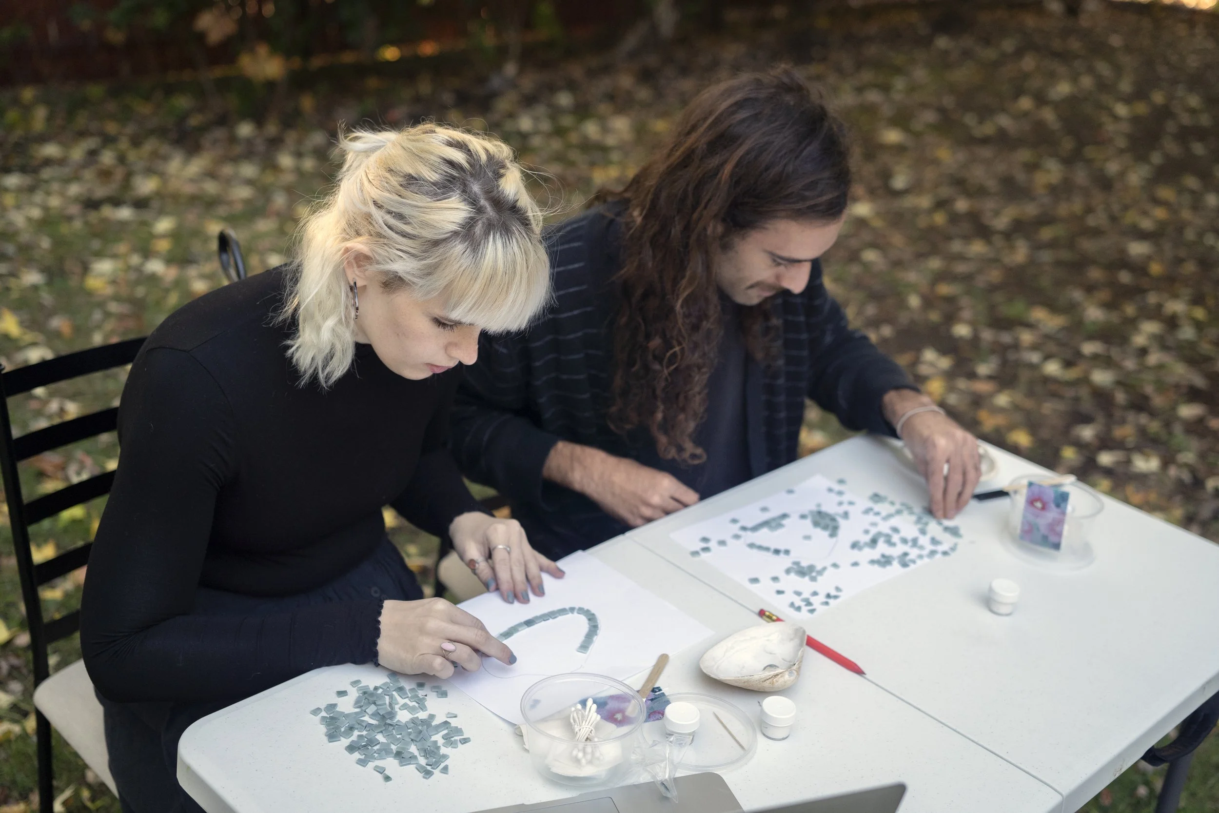 Felipe and Morgan Working on Shells 2.jpg