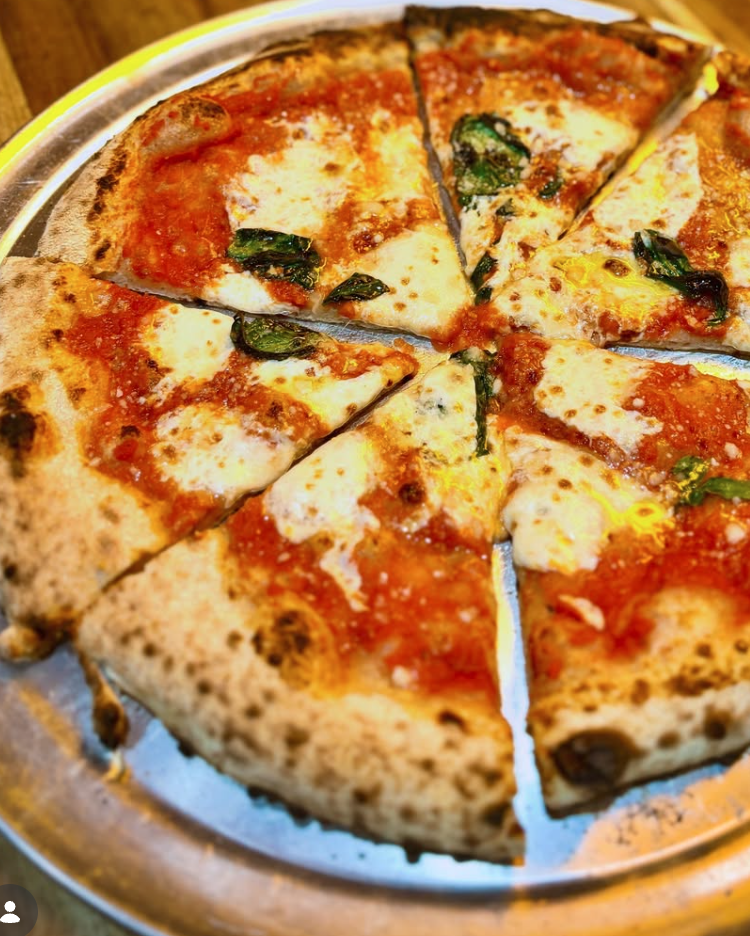 Plymouth: Nor'Easter Pizza Co. 