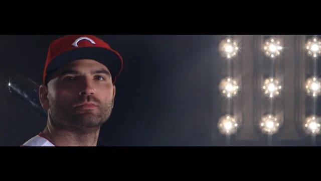 Cincinnati Reds Rally the Crowd