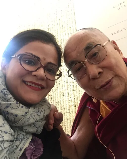 How I got That Selfie with the Dalai Lama