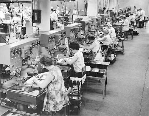 VictorProductionLine-1967-5.jpg