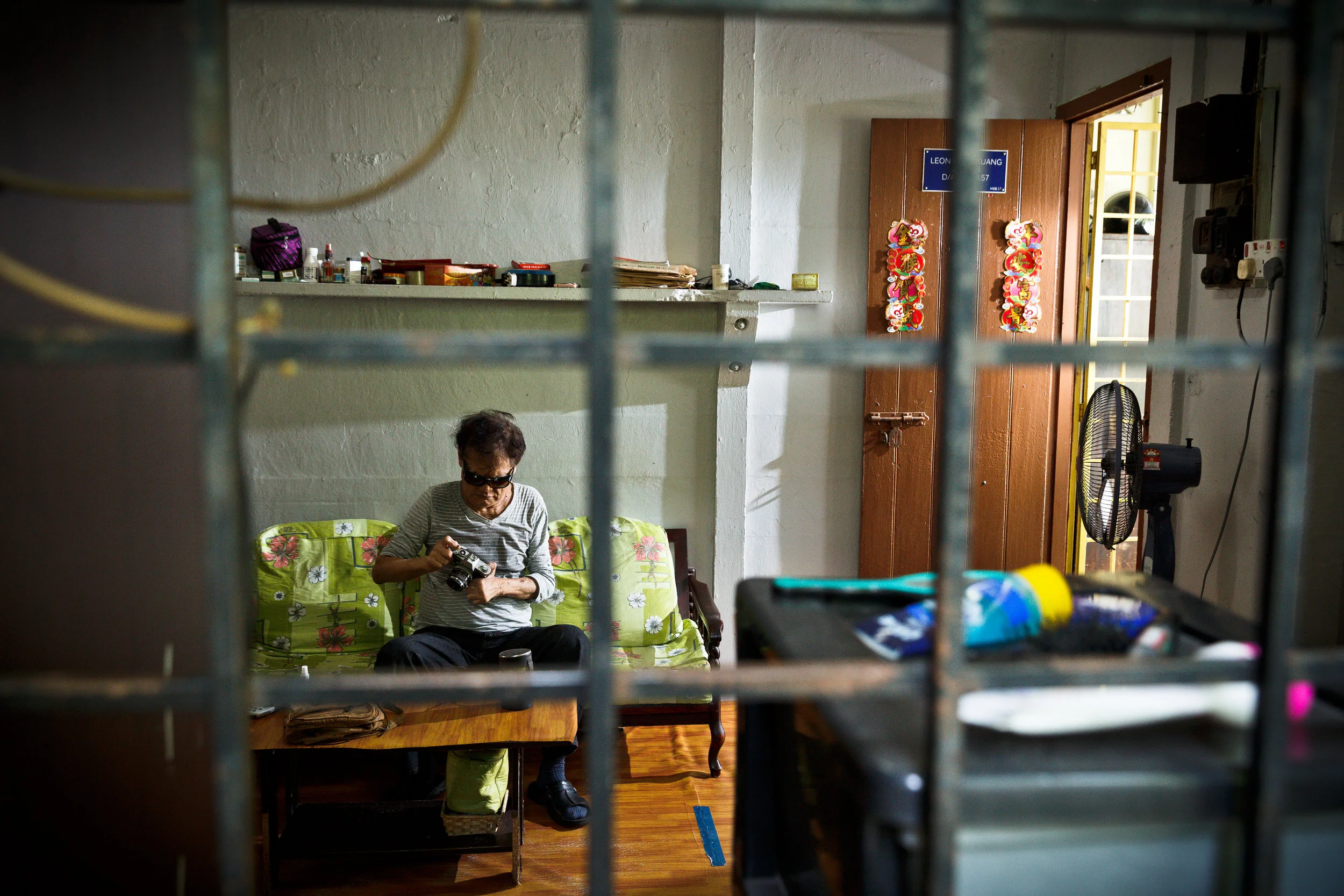 L eon Chee Kuang in his chalet at the Central Section. (photo by Mango Loke)