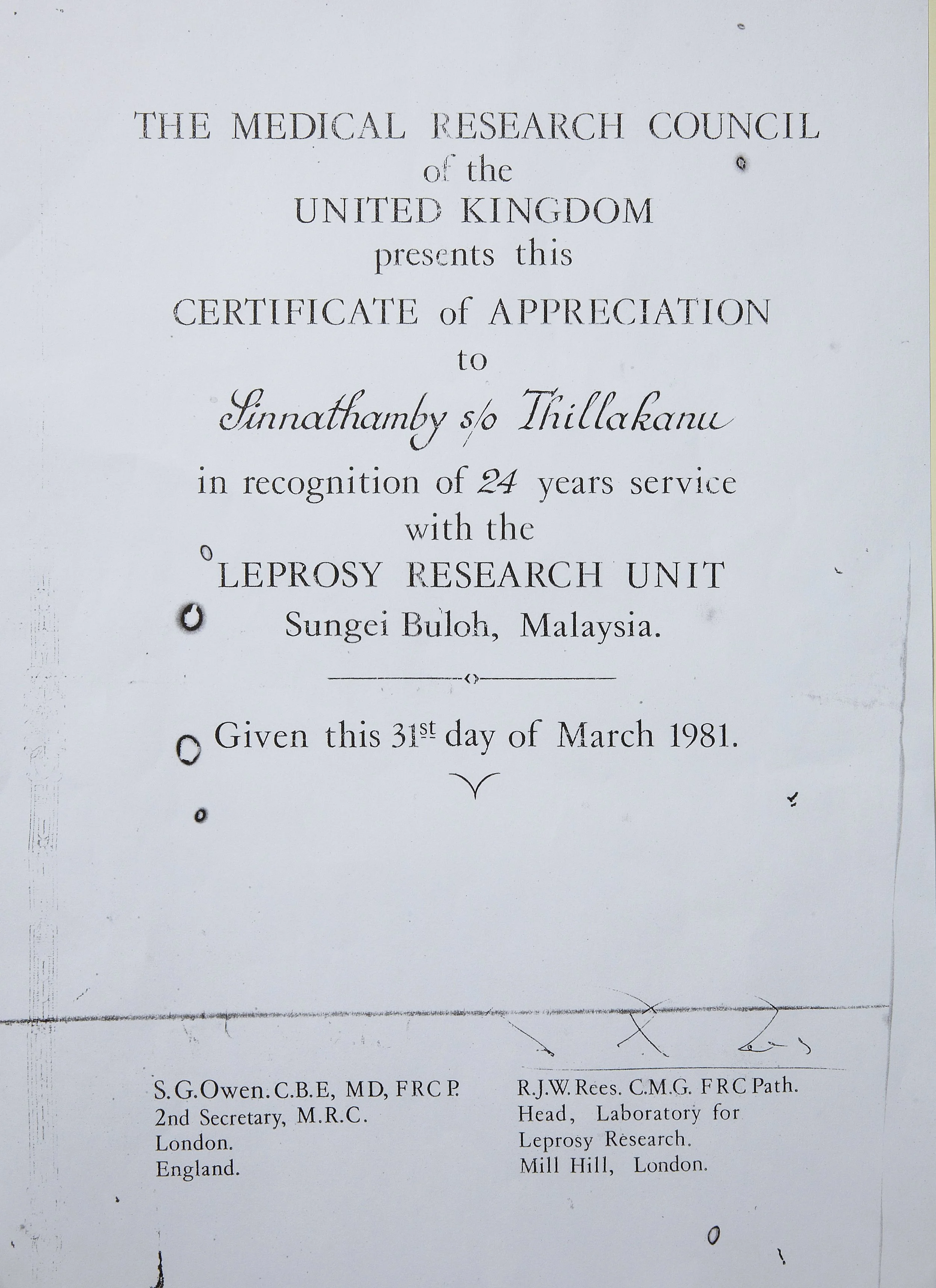 Sinnathamby’s proudest possession is this certificate which he received from the U.K. (photoby Tan Ean Nee)