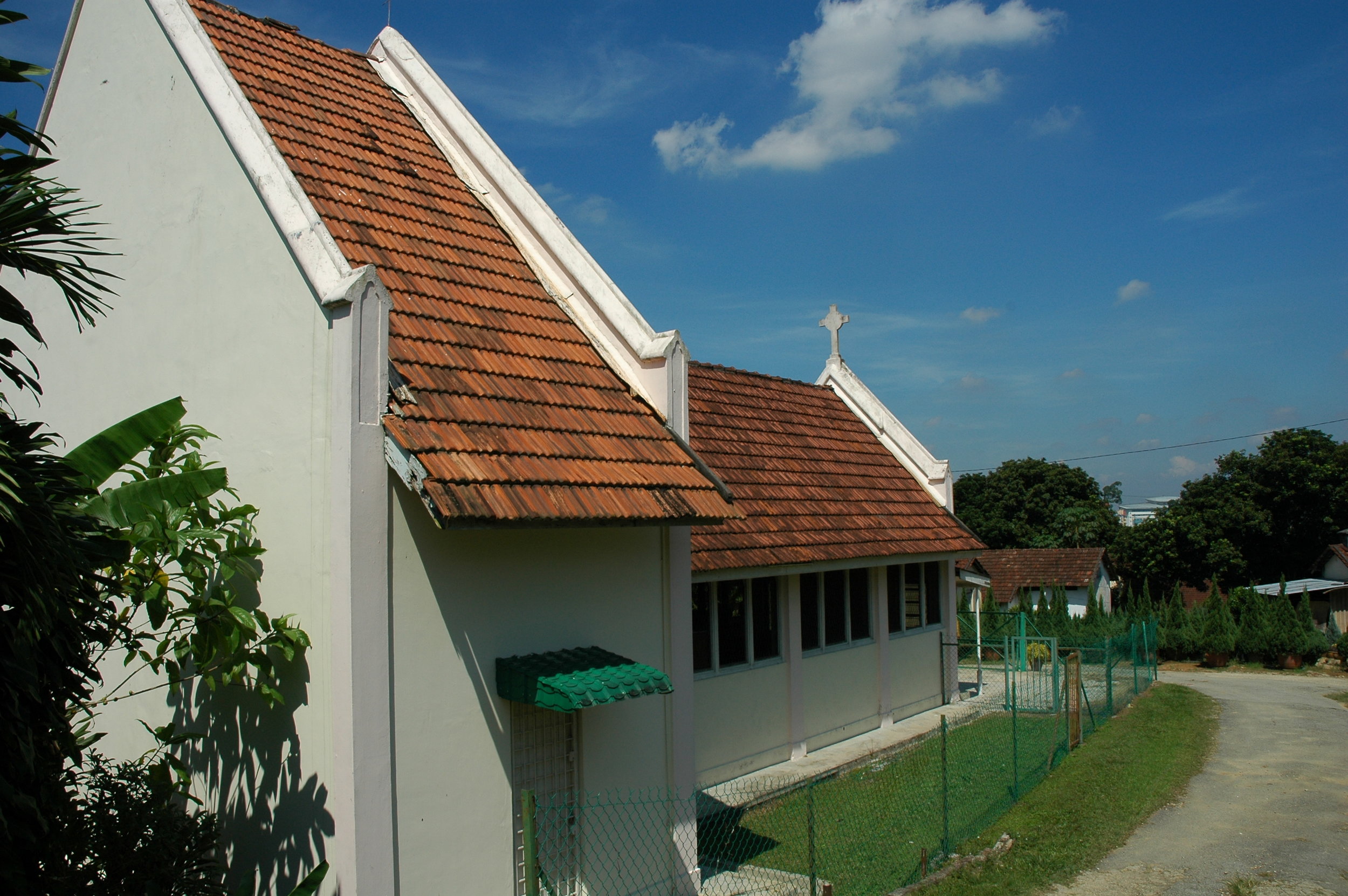 Roman Catholic Church at the East Section. (photo by Dr Lim Yong Long)