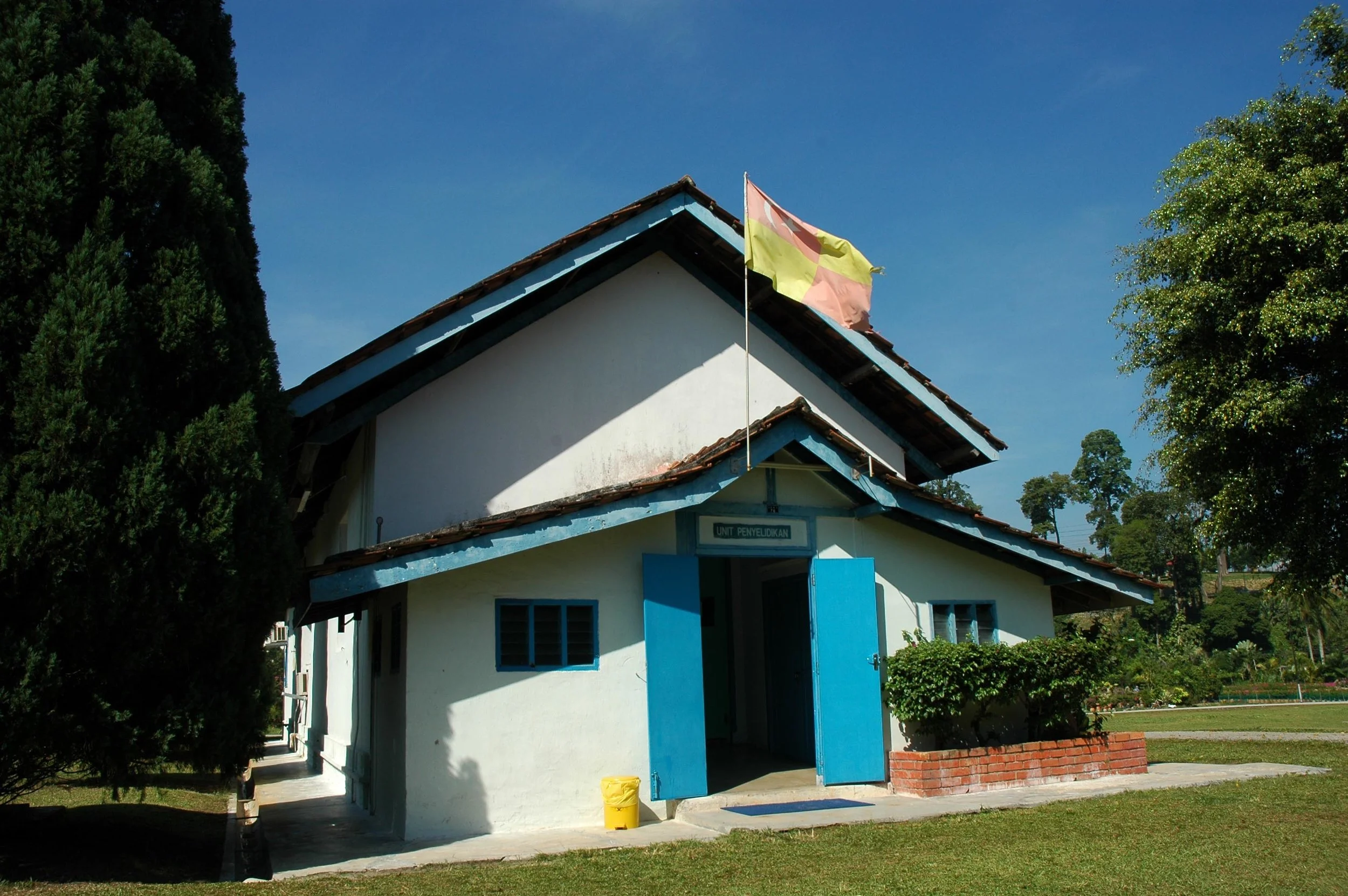 The Research Unit, established in 1951 to carry out research on the disease. (photo by Dr Lim Yong Long)