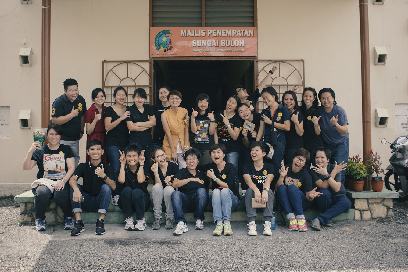   Volunteers that made the launching of the fundraising a success. (photo by Leo Chang)  