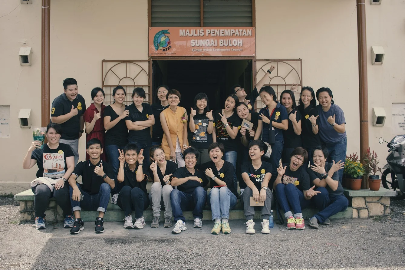 Volunteers that made the launching of the fundraising a success. (photo by Leo Chang)