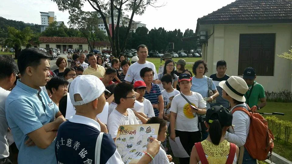On-going guided heritage tour to raise funds for the Story Gallery. (Photo by Stanley Woo)