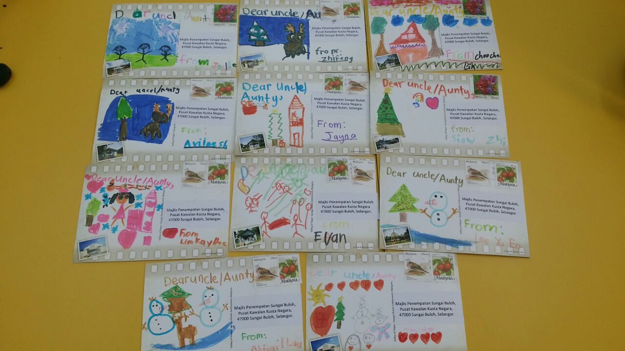  Postcards sent by the children to the “Heroes of the Valley of Hope”. (photo by Yee Tyan) 