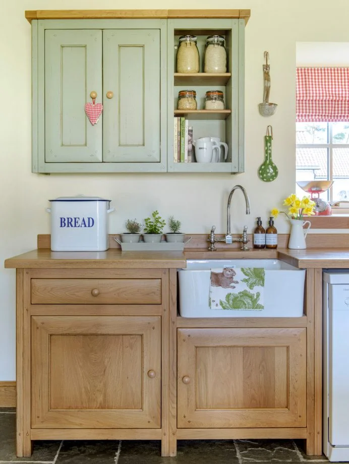 Ev Turu Taş Örgülü Çiftlik Evi — Dekorasyon Önerileri &amp; Trendler